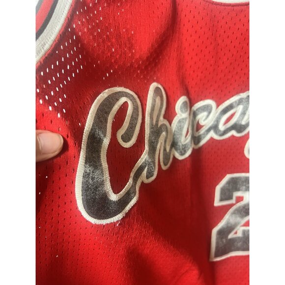 Red NBA Chicago Bulls NIKE #23 JORDAN 1984 Flight 8403 Jersey Medium +2 Read - Picture 4 of 10
